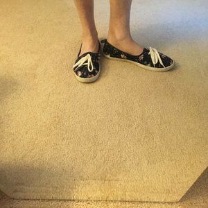 Rocket Dog slip on rubber soled, canvas top flats - perfect for travel